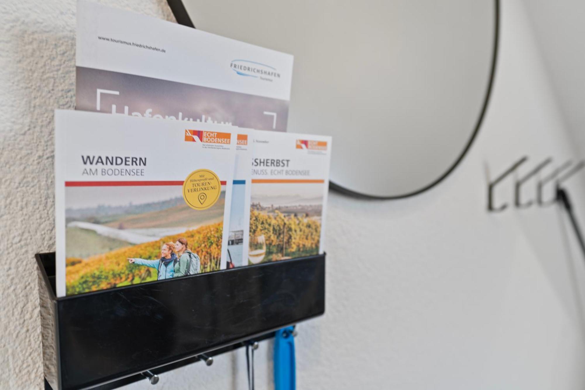 Anytime - Ferienwohnungen Greta In Friedrichshafen Am Bodensee Szoba fotó